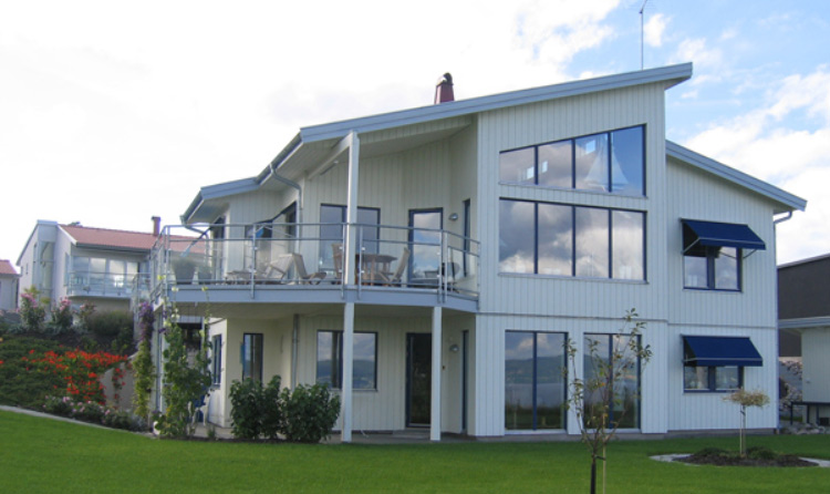 Lövsta Trähus