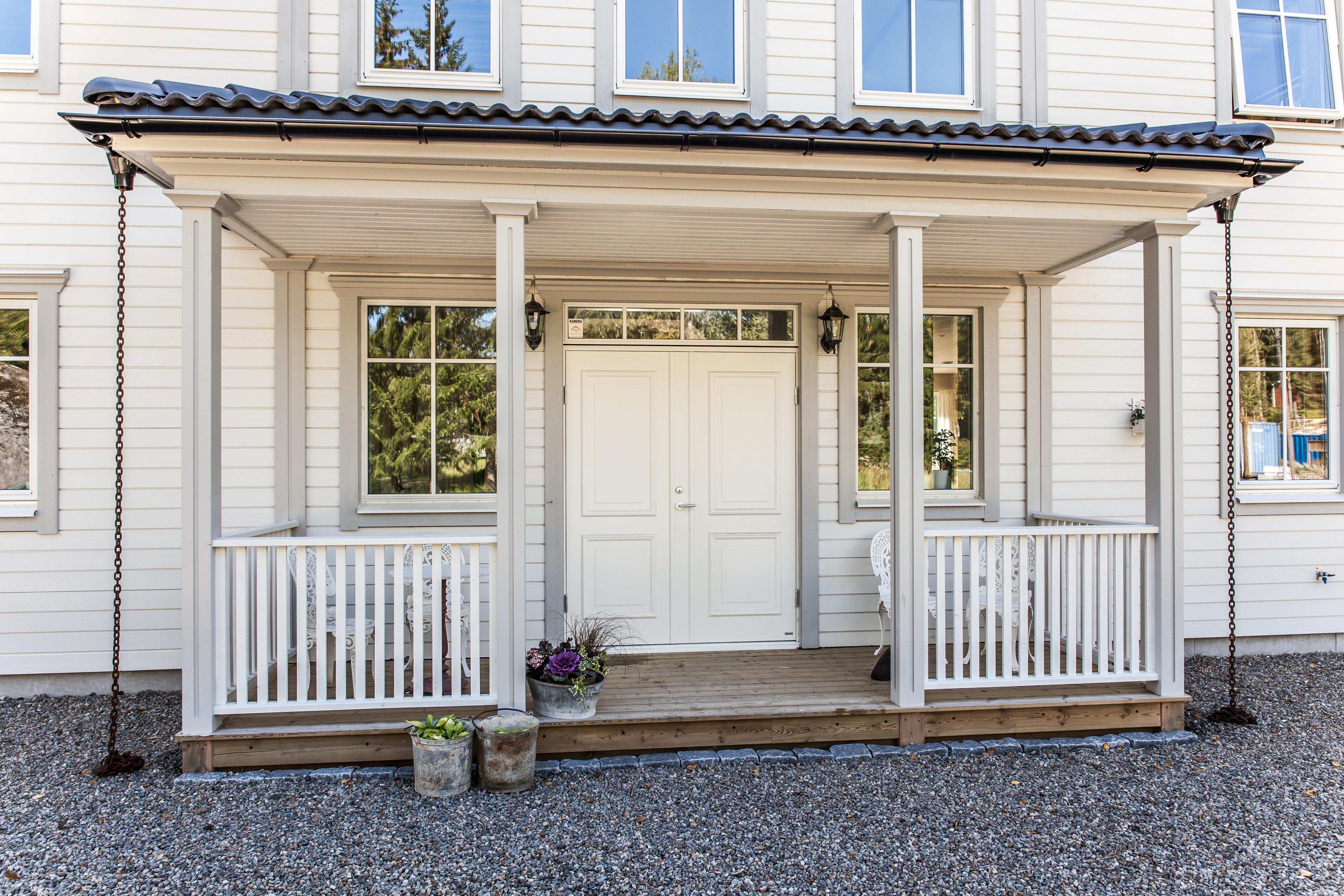 new-england-veranda